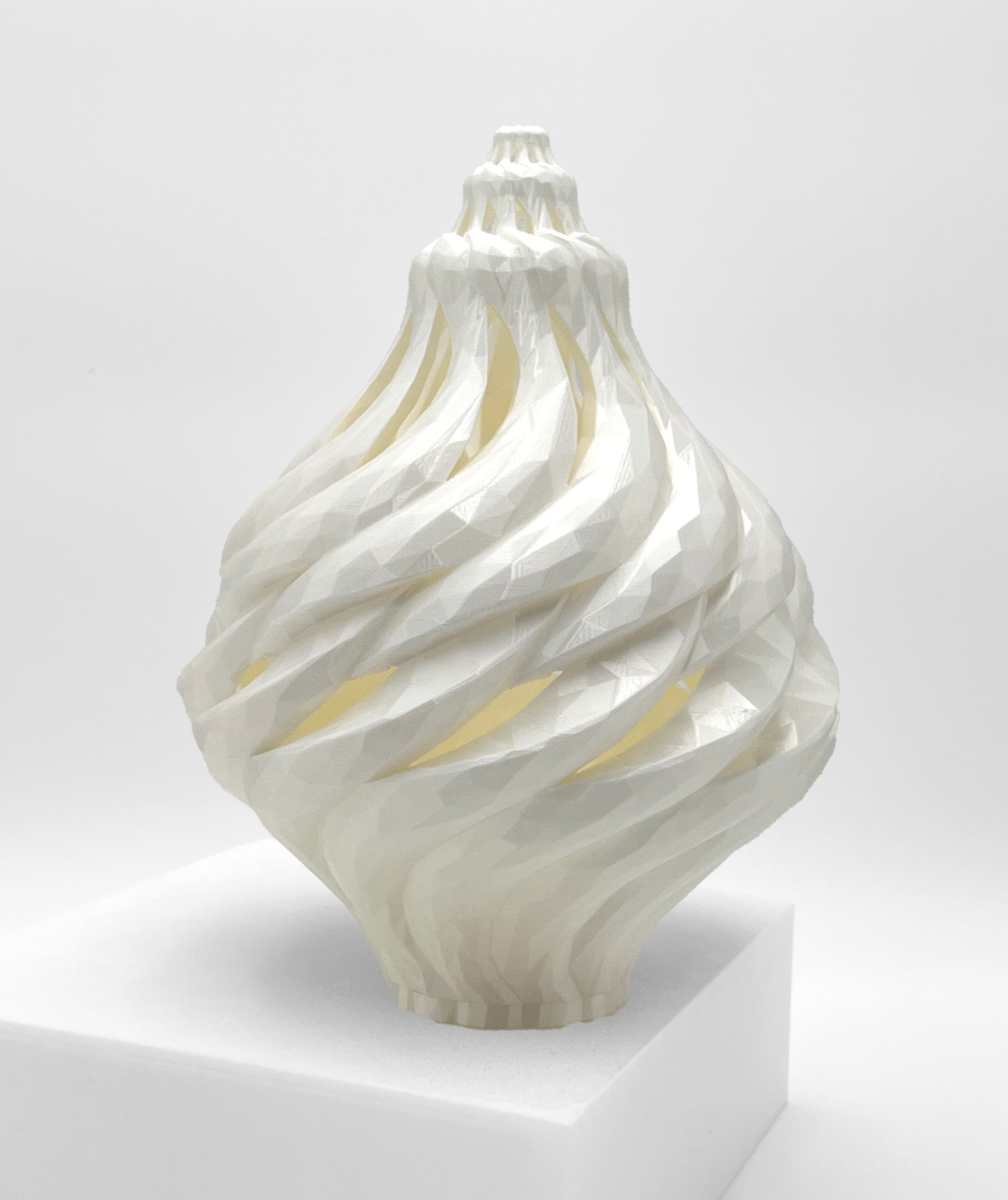 Light SEA SHELL (White).