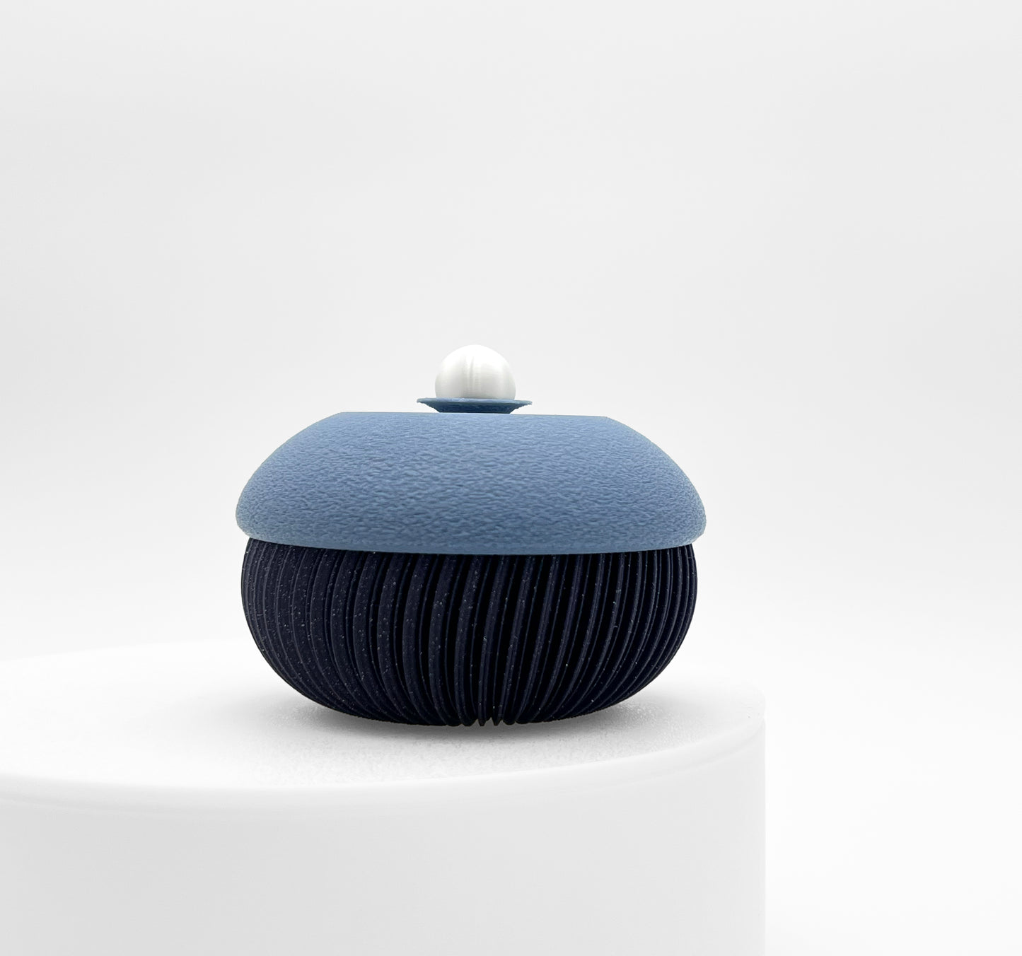 Box Blue Pearl fron view