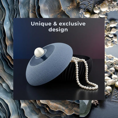 Box Blue Pearl lifestyle styling | JOVI Creative 