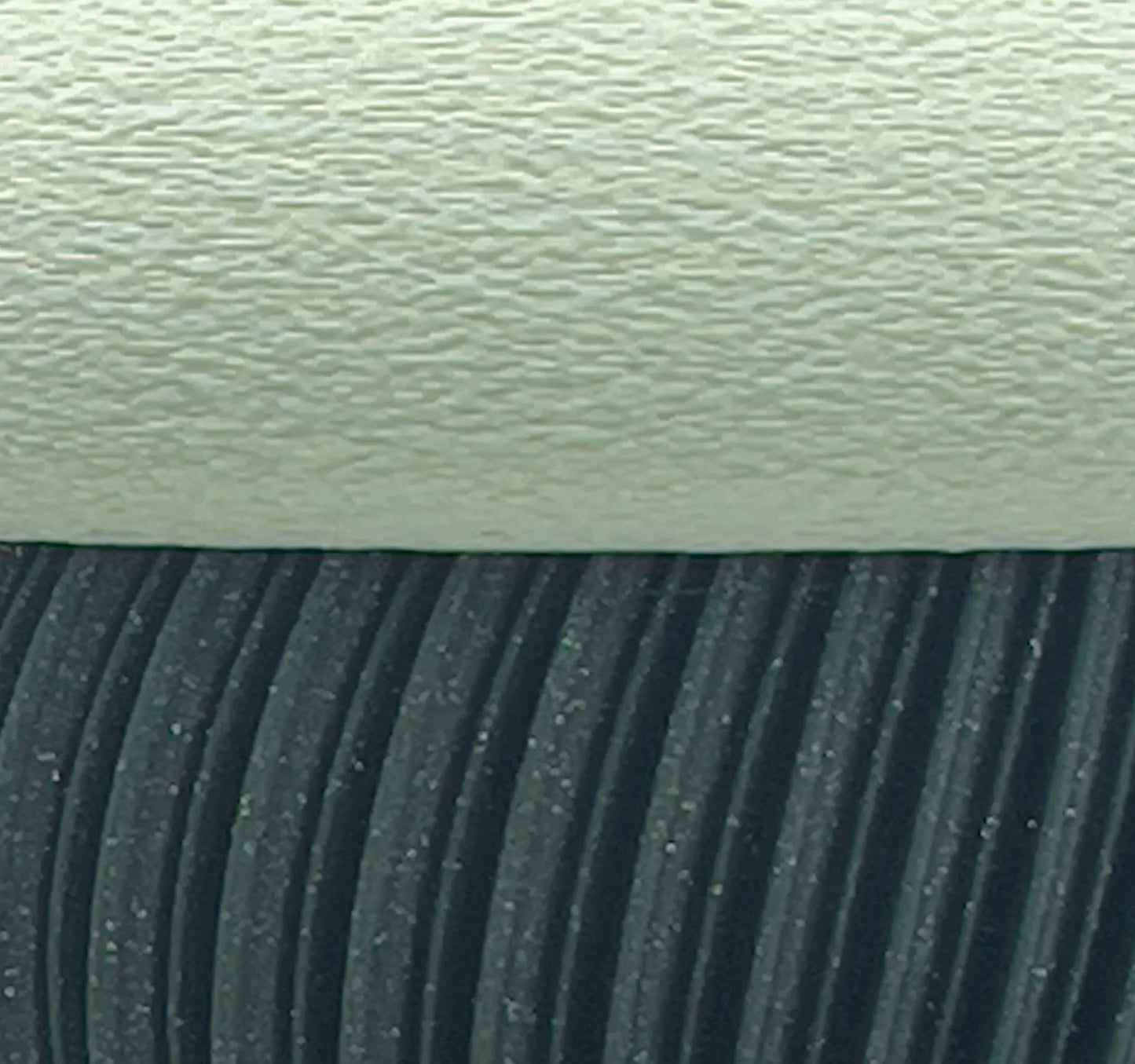 Box Green Pearl close-up mosaic texture | JOVI Creative 