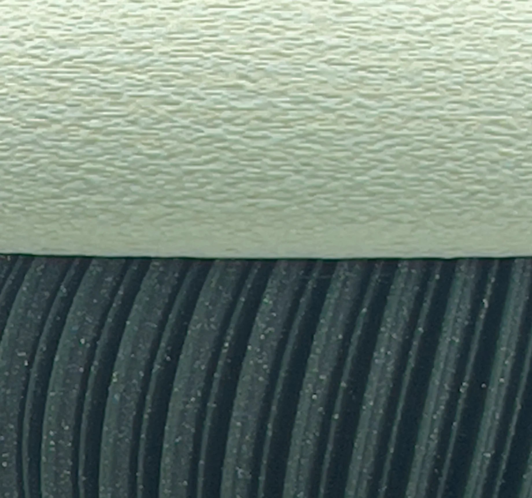Box Green Pearl close-up mosaic texture | JOVI Creative 