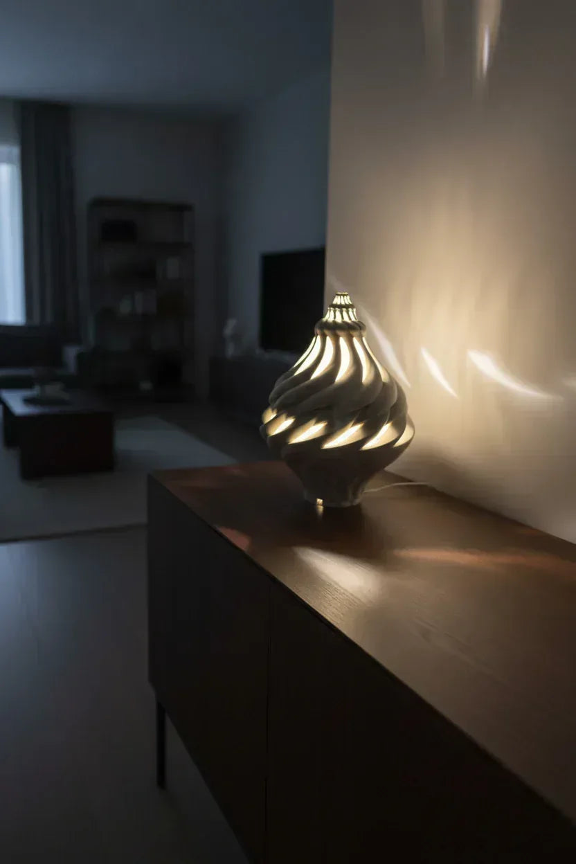 Light Sea Shell  rays of light in evening interior | JOVI Creative 