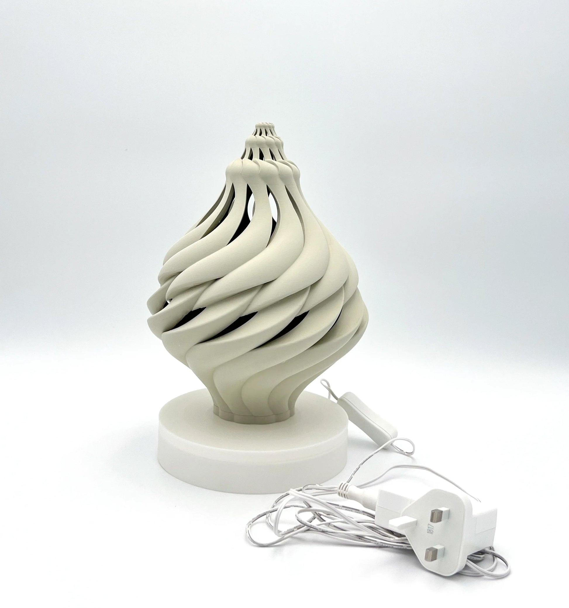 Light Sea Shell Beige Matte sculptural table light with cable | JOVI Creative 