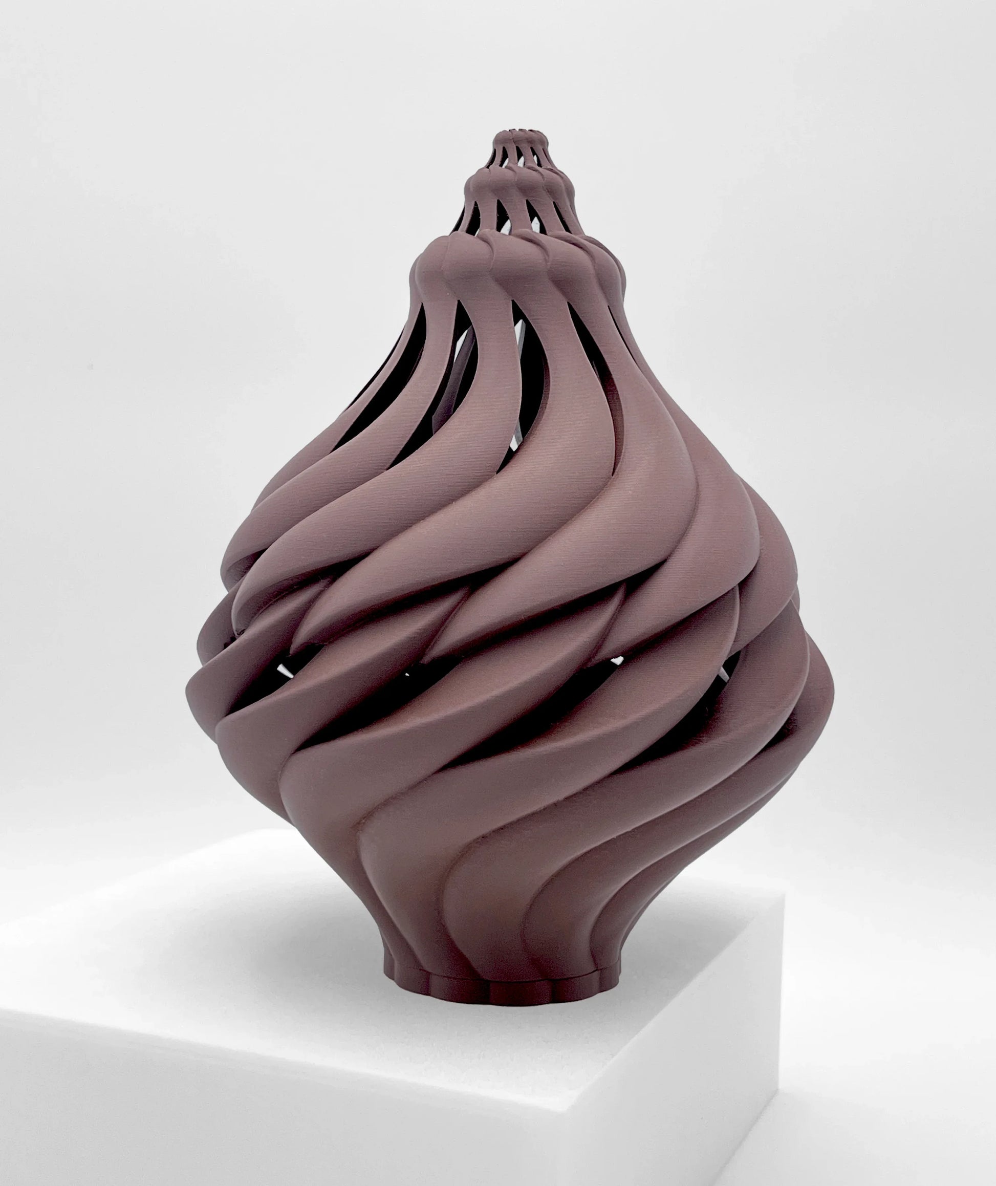 Light Sea Shell Brown Matte sculptural table light | JOVI Creative 