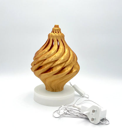 Light Sea Shell Gold sculptural table light with cable | JOVI Creative 