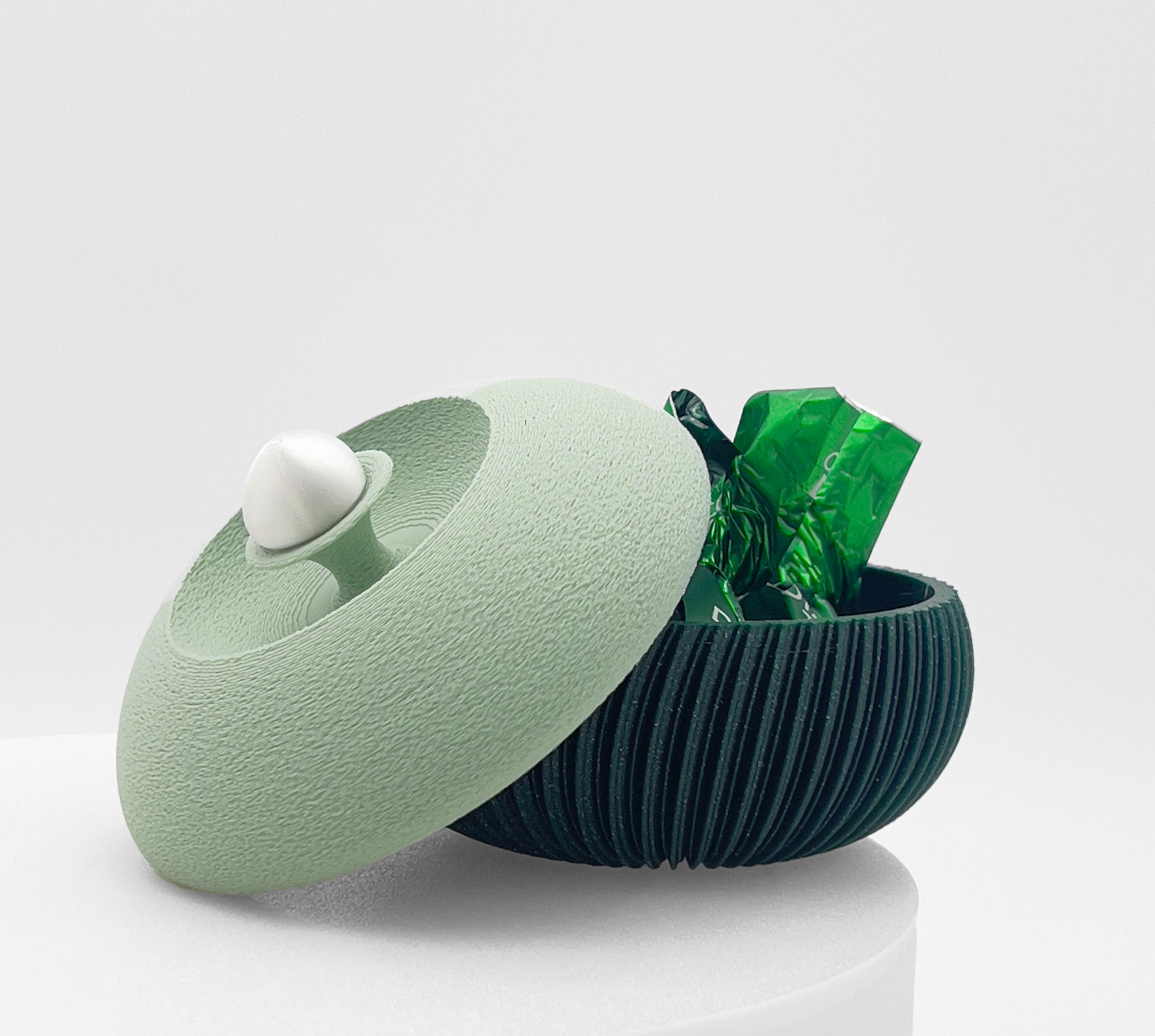 Custom design box, ocean pearl, green